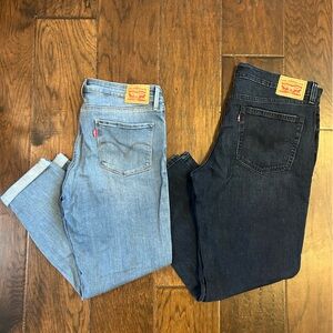 LEVIS (2 pair) women’s size 30